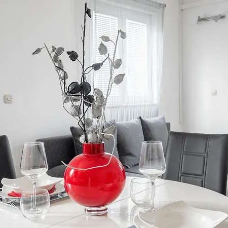 Dobrila 1 * Hvar Town