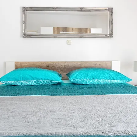 Dobrila 1 * Hvar Town