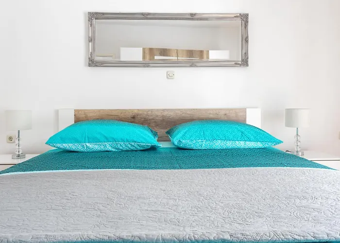 Dobrila 1 * Hvar Town