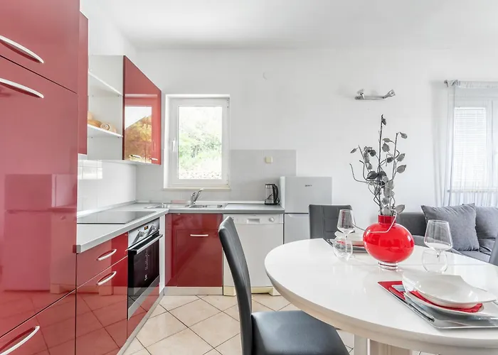 Apartment Dobrila 1 Hvar Town